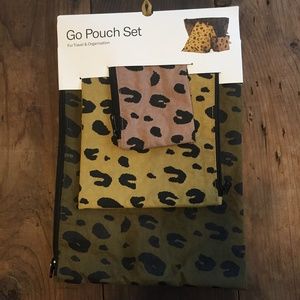 NWT Baggu Leopard Print Go Pouch Set